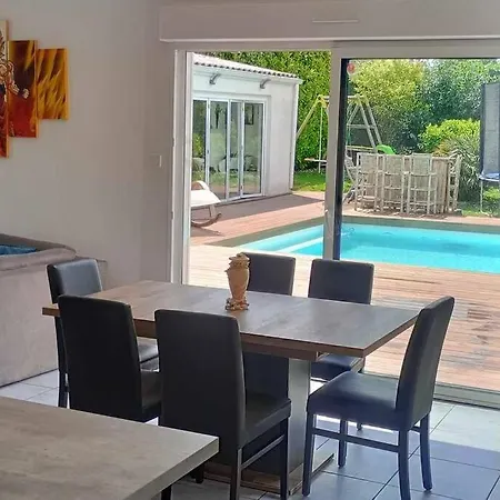 Maison Proche La Rochelle Nyaraló
